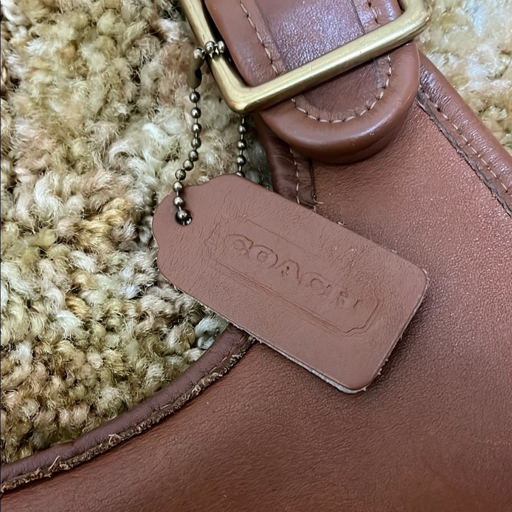 Brown Leather Shoulder Bag - Picture 2 of 5